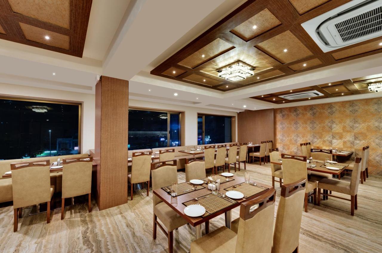 Anaya Beacon Hotel, Jāmnagar Екстериор снимка
