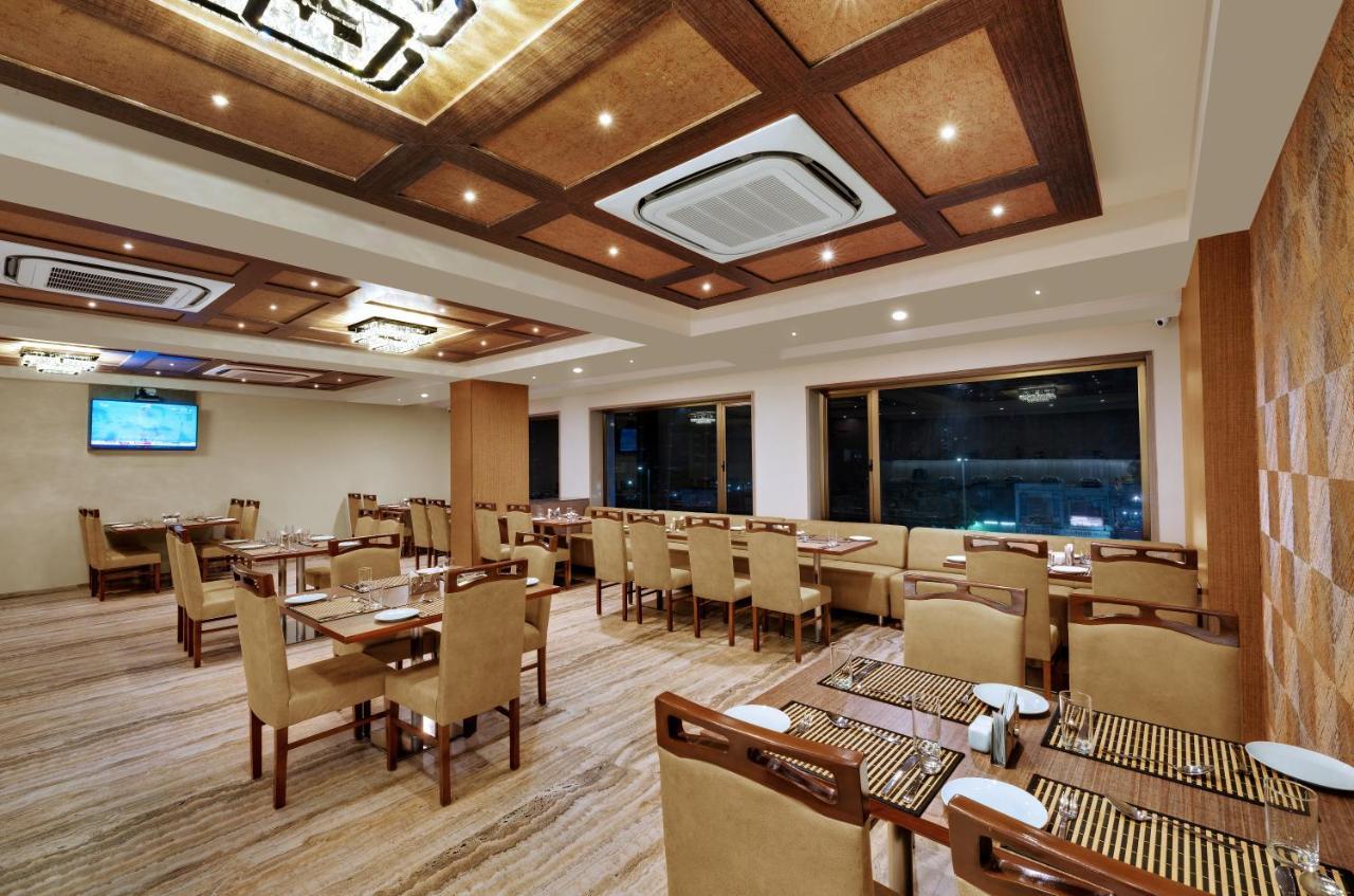 Anaya Beacon Hotel, Jāmnagar Екстериор снимка