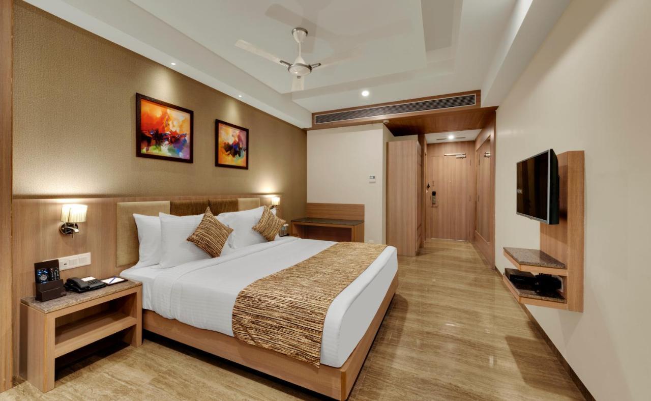 Anaya Beacon Hotel, Jāmnagar Стая снимка
