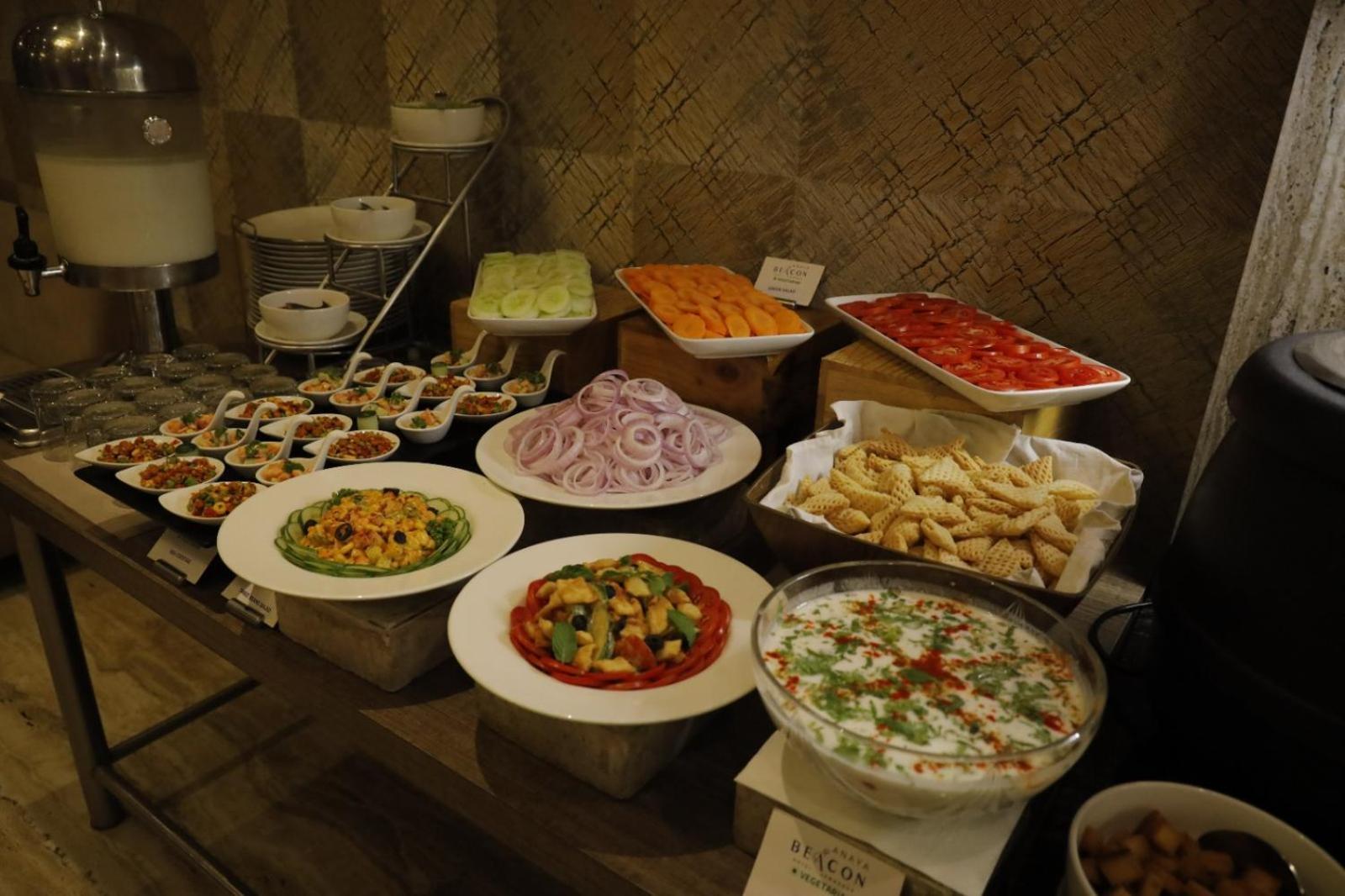 Anaya Beacon Hotel, Jāmnagar Екстериор снимка
